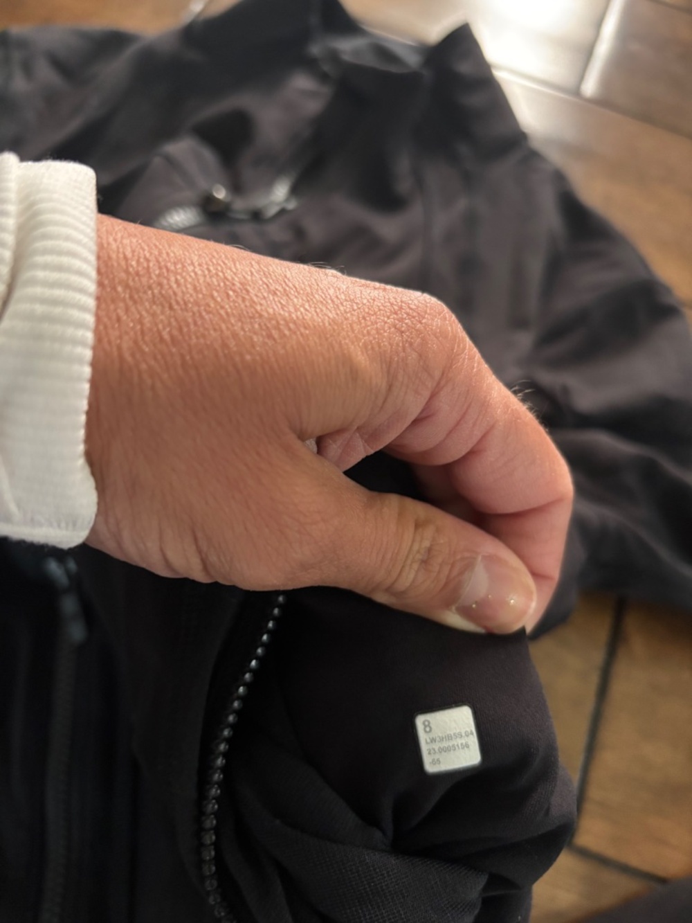Lululemon Cropped Black Size 8 Nulu Define Jacket - Picture 4 of 5